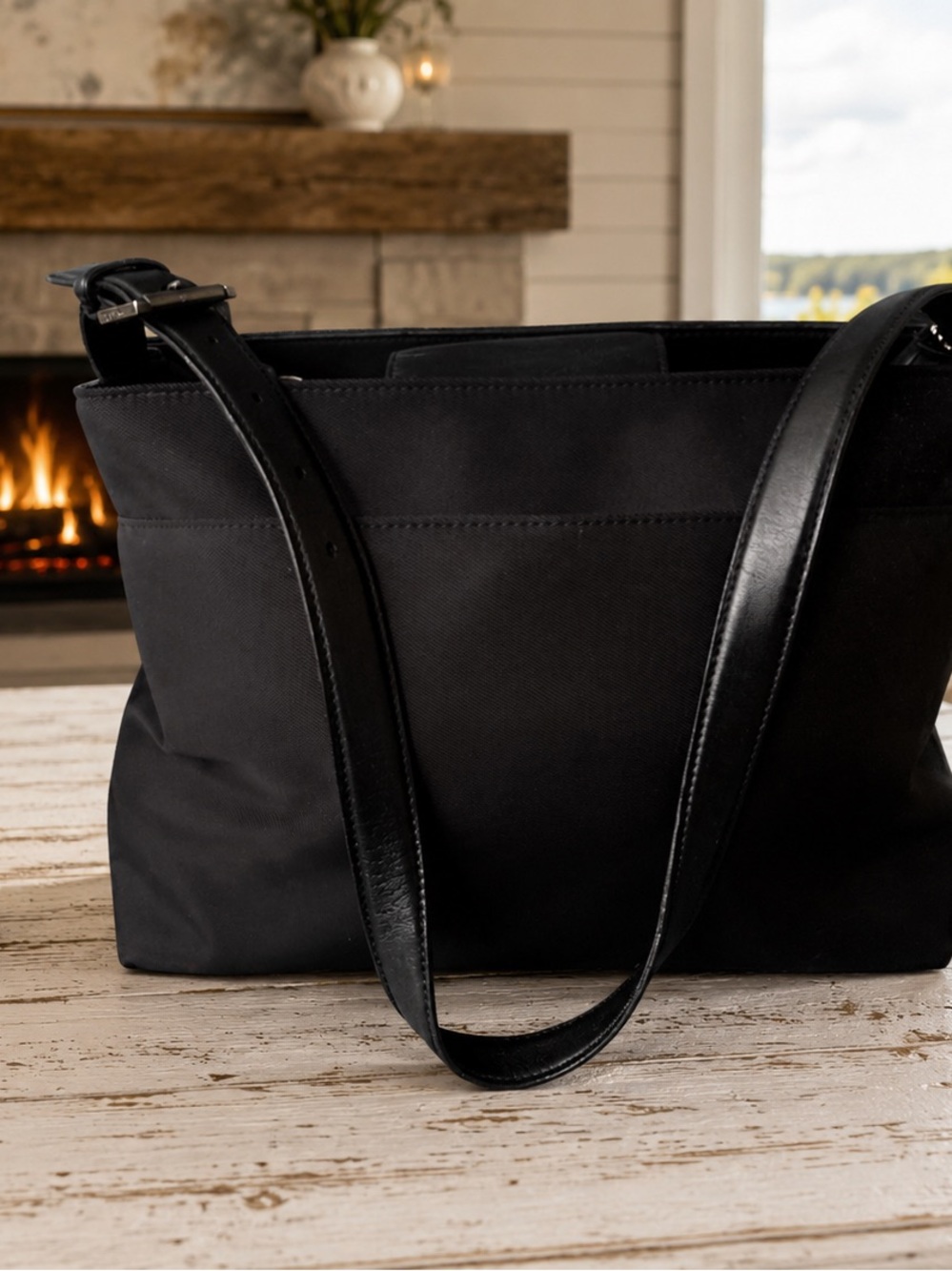 Vintage Coach Mercer 1999 Black Nylon Shoulder Bag with Leather Trim